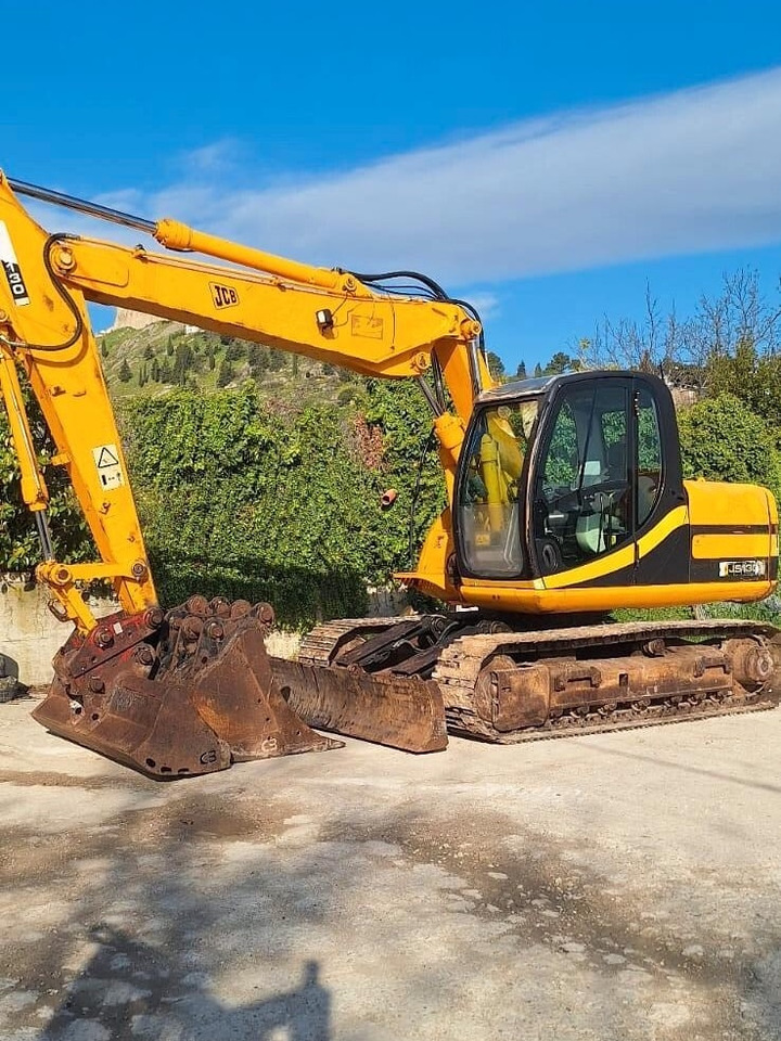 JCB JS130 - Crawler excavator: picture 3 JCB JS130 - Crawler excavator: picture 3