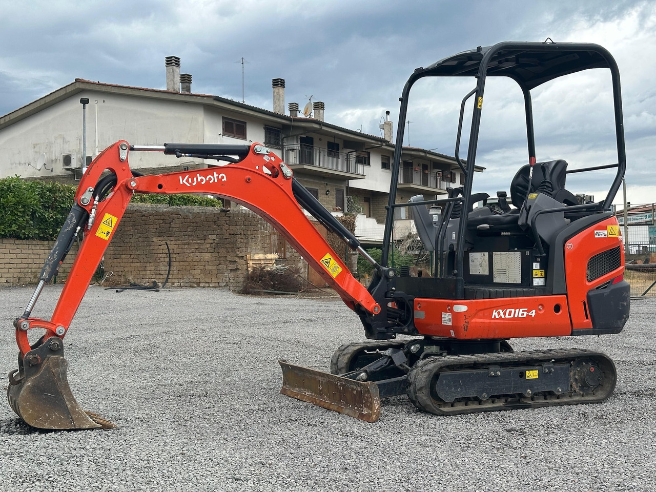 KUBOTA KX016-4 - Mini excavator: picture 5 KUBOTA KX016-4 - Mini excavator: picture 5