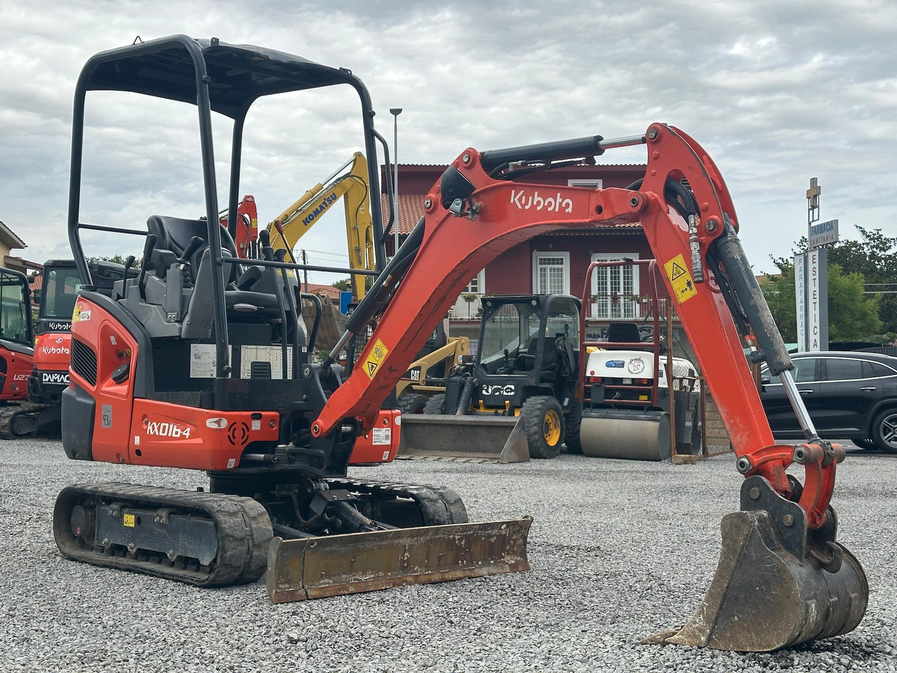 KUBOTA KX016-4 - Mini excavator: picture 1 KUBOTA KX016-4 - Mini excavator: picture 1