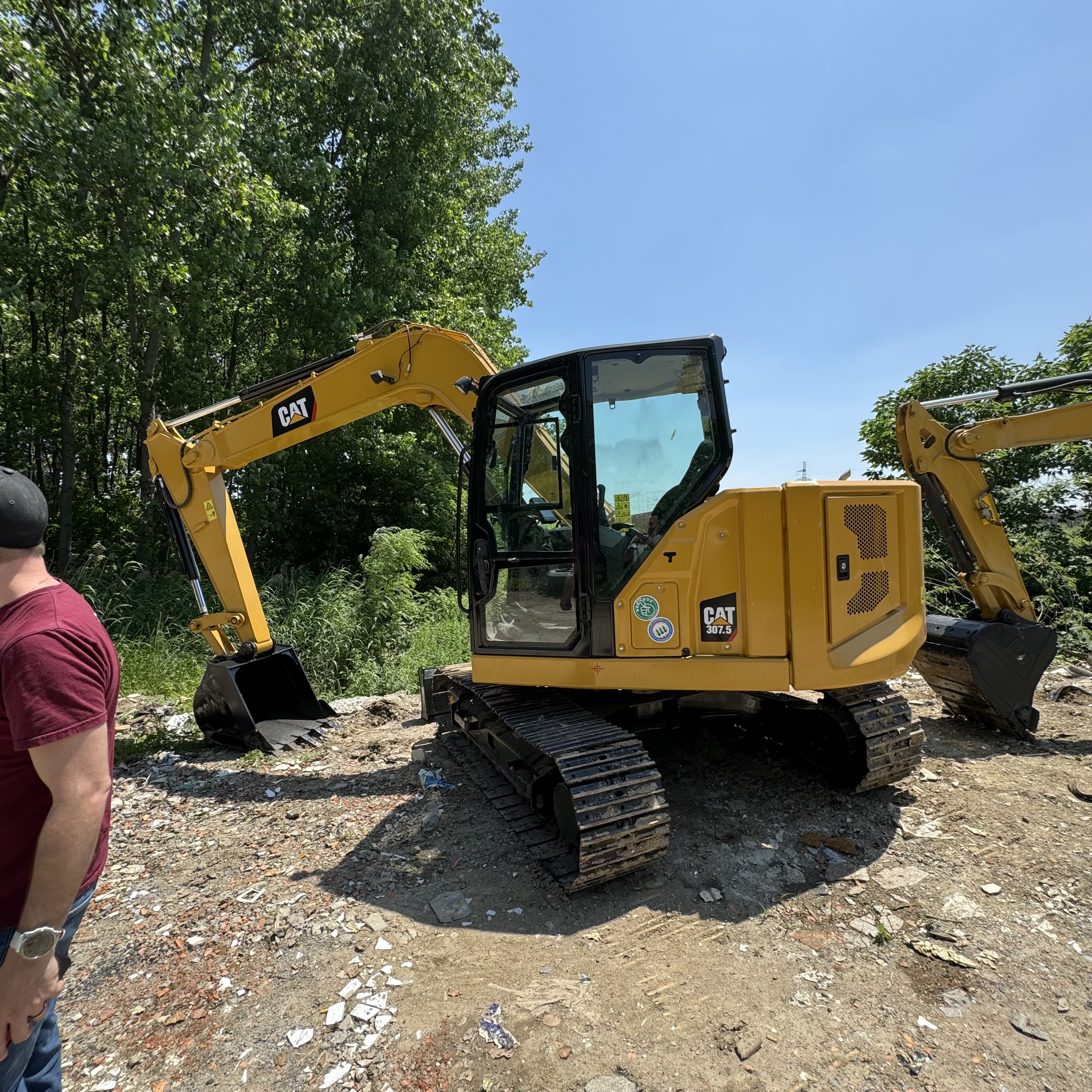 CATERPILLAR 307.5 - Mini excavator: picture 1 CATERPILLAR 307.5 - Mini excavator: picture 1