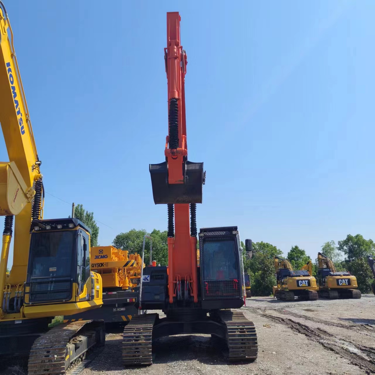 HITACHI ZX210 - Crawler excavator: picture 4 HITACHI ZX210 - Crawler excavator: picture 4