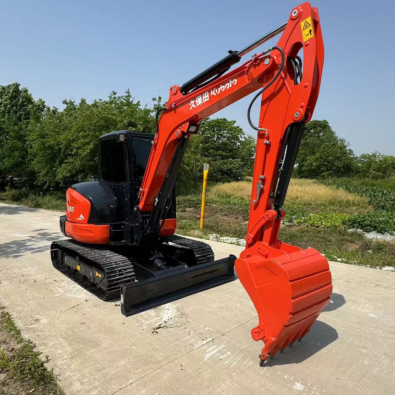 KUBOTA KX165 - Crawler excavator: picture 2 KUBOTA KX165 - Crawler excavator: picture 2