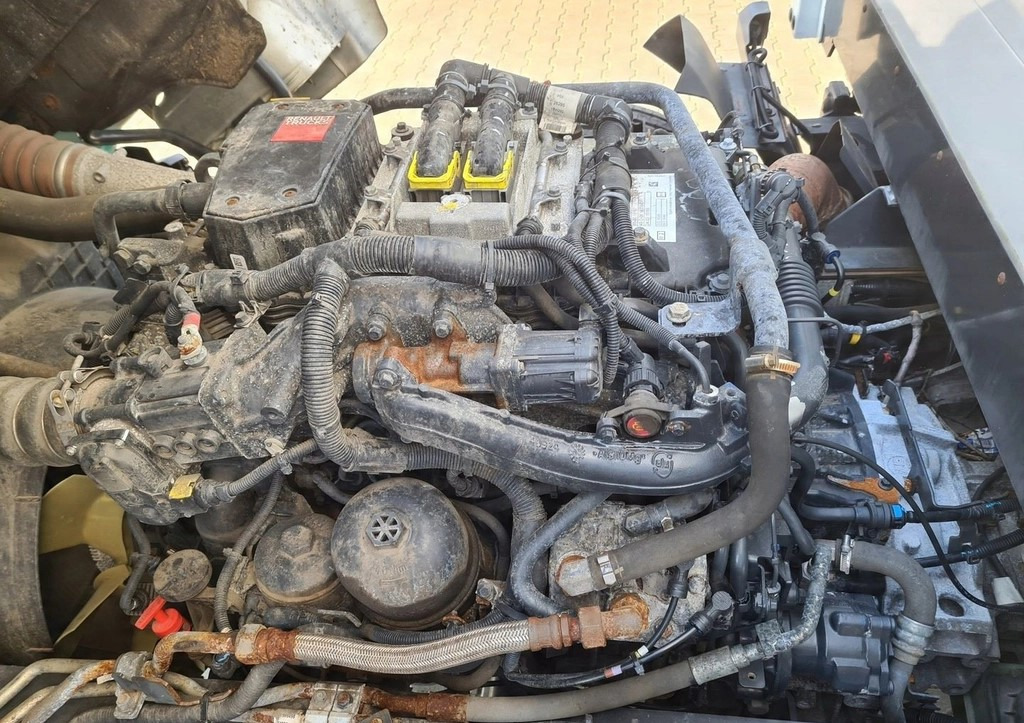 RENAULT SILNIK KOMPLETNY RENAULT GAMA D DTI 5 EUVI VOLVO FL D5K EURO 6 2020 - Engine: picture 4 RENAULT SILNIK KOMPLETNY RENAULT GAMA D DTI 5 EUVI VOLVO FL D5K EURO 6 2020 - Engine: picture 4