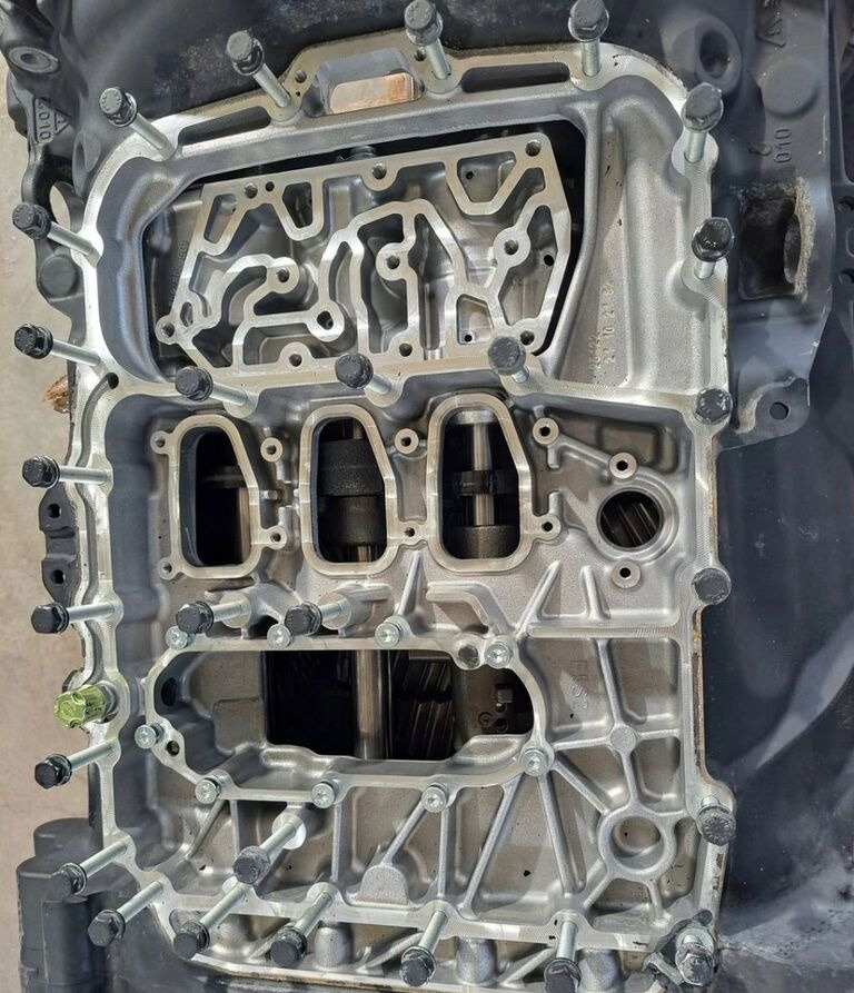 ZF TRAXON - Gearbox for Truck: picture 4 ZF TRAXON - Gearbox for Truck: picture 4