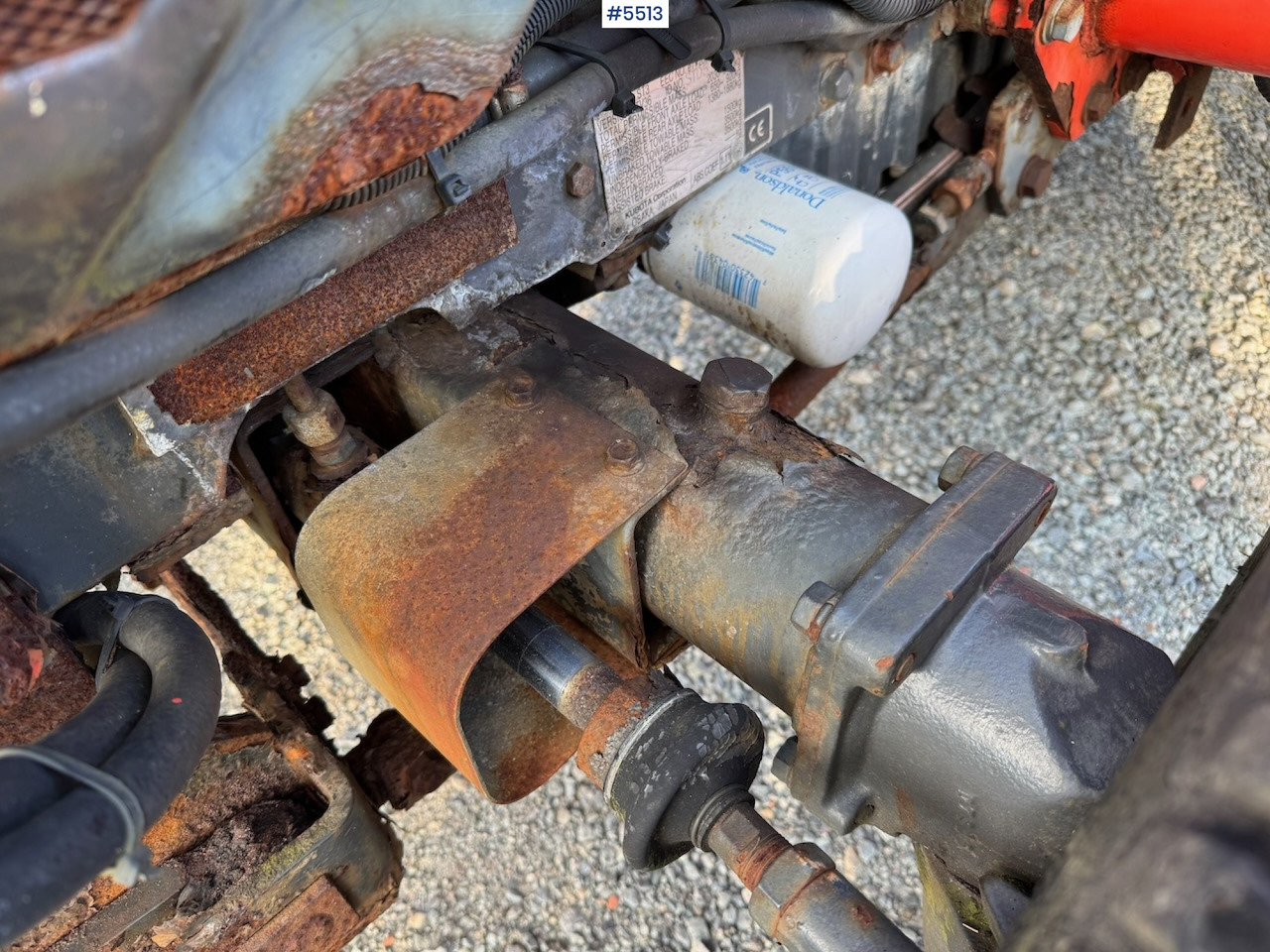 2009 Kubota STV 36 w/some equipment - Farm tractor: picture 3 2009 Kubota STV 36 w/some equipment - Farm tractor: picture 3