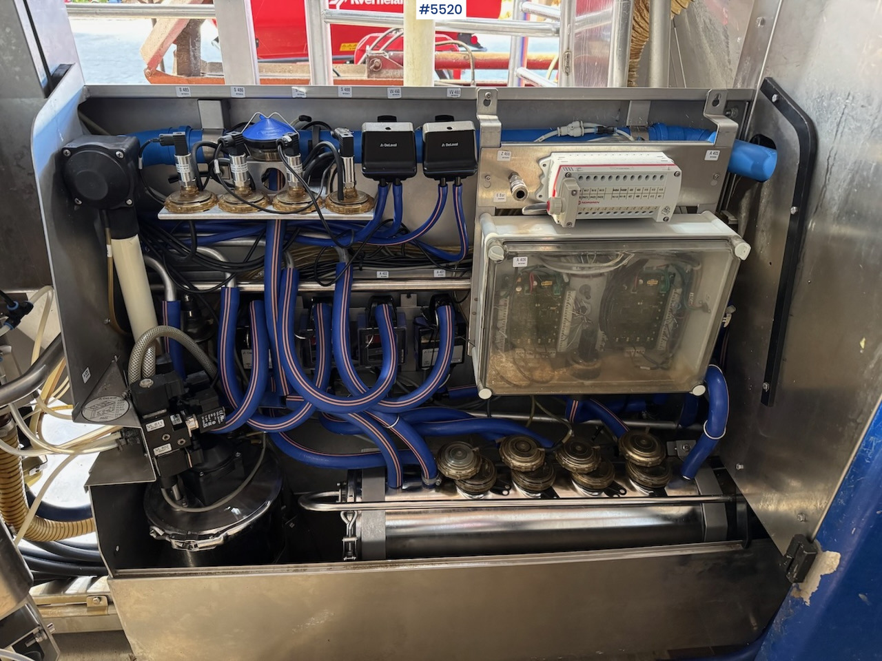 2010 Delaval WMS Classic - Milking equipment: picture 5 2010 Delaval WMS Classic - Milking equipment: picture 5