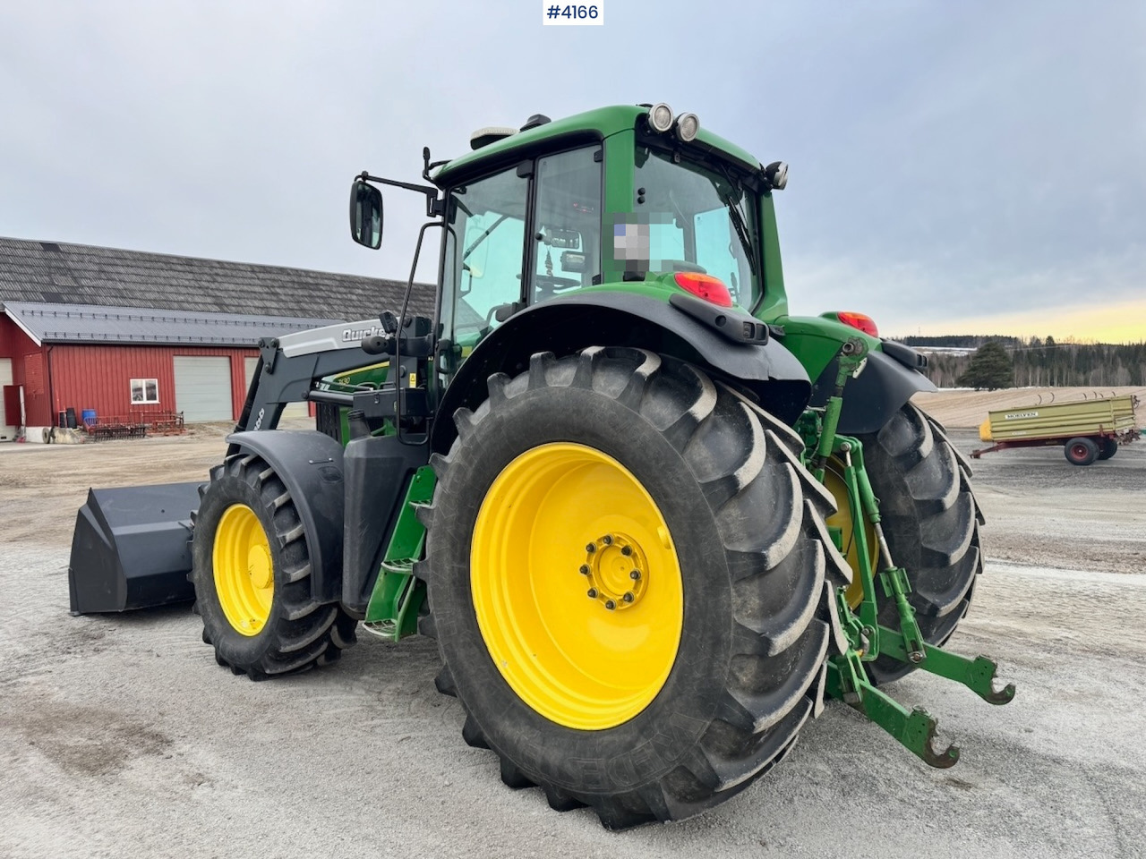 2010 John Deere 7430 w/ Front loader and GPS. 3760 hours! - Farm tractor: picture 3 2010 John Deere 7430 w/ Front loader and GPS. 3760 hours! - Farm tractor: picture 3
