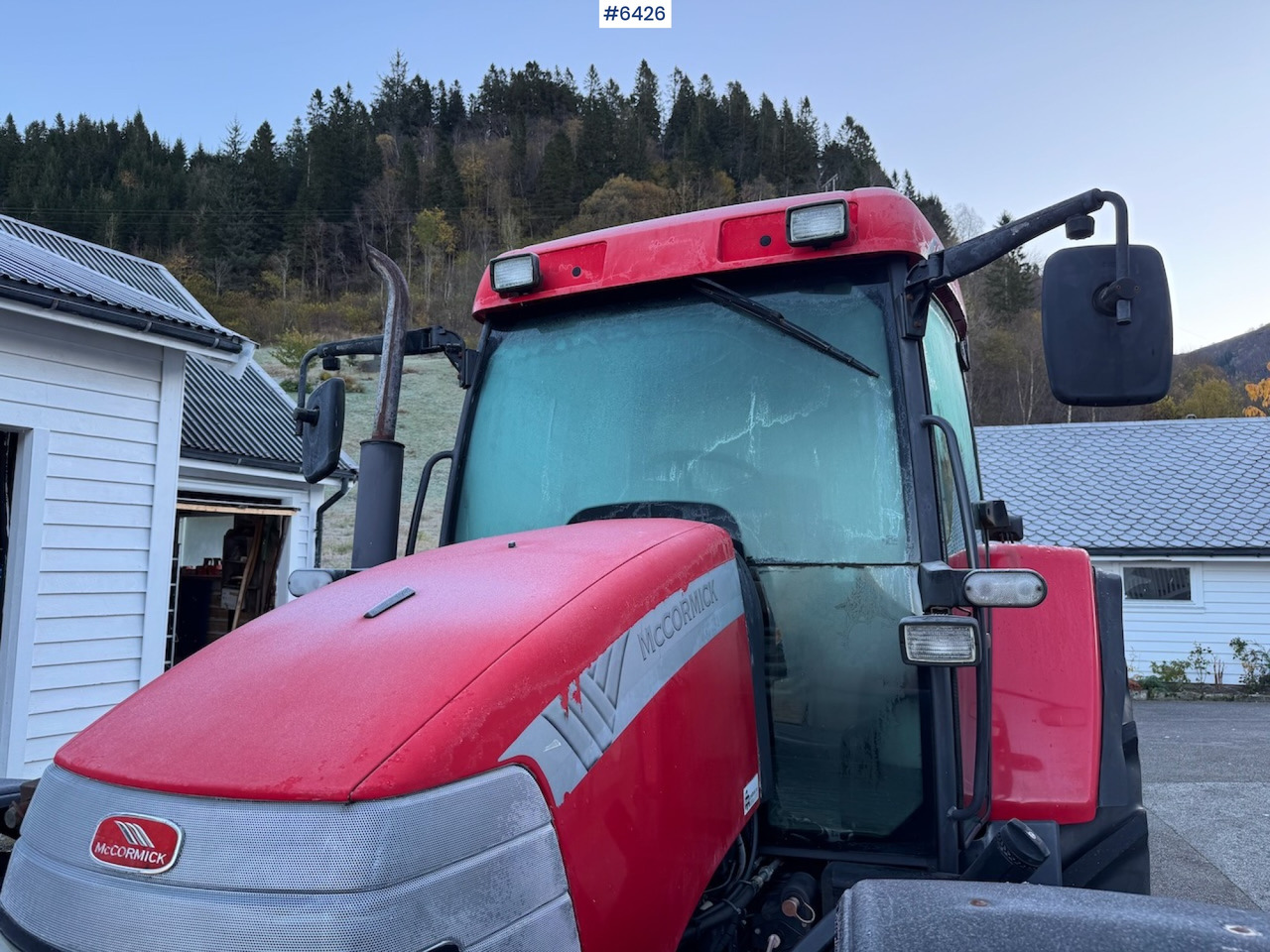 2010 McCormick MC130 Low hours! - Farm tractor: picture 3 2010 McCormick MC130 Low hours! - Farm tractor: picture 3