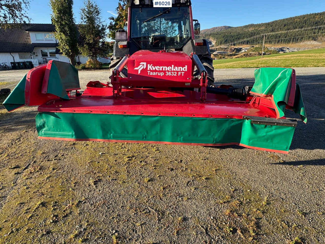 2011 Kverneland Taarup 3632 FT front-mounted mower - Hay and forage equipment: picture 1 2011 Kverneland Taarup 3632 FT front-mounted mower - Hay and forage equipment: picture 1