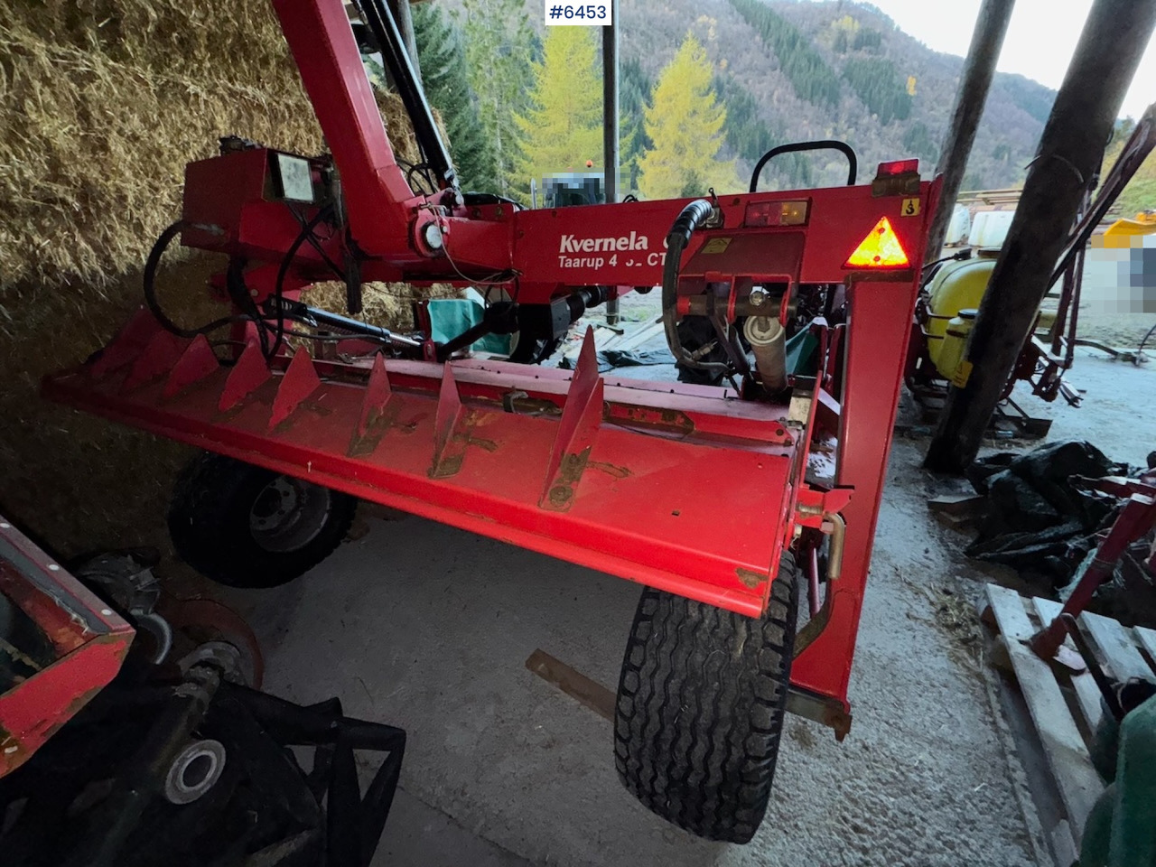 2011 Kverneland Taarup 4332 CT w/ BX Assembly belt - Hay and forage equipment: picture 4 2011 Kverneland Taarup 4332 CT w/ BX Assembly belt - Hay and forage equipment: picture 4
