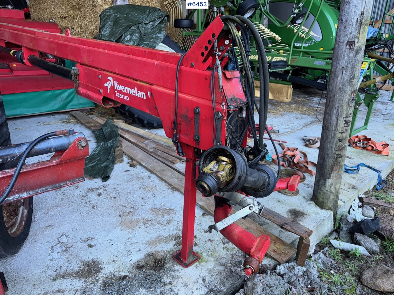 2011 Kverneland Taarup 4332 CT w/ BX Assembly belt - Hay and forage equipment: picture 5 2011 Kverneland Taarup 4332 CT w/ BX Assembly belt - Hay and forage equipment: picture 5