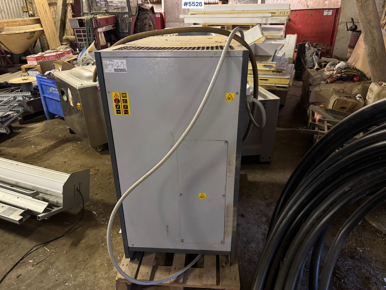 2012 Atlas Copco Airpower GA11FF - Air compressor: picture 3 2012 Atlas Copco Airpower GA11FF - Air compressor: picture 3