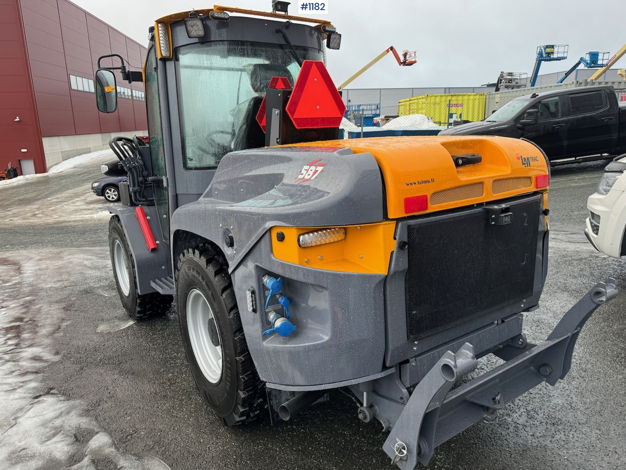 2023 LM Trac 587, DEMO, LIKE NEW! - Compact loader: picture 4 2023 LM Trac 587, DEMO, LIKE NEW! - Compact loader: picture 4