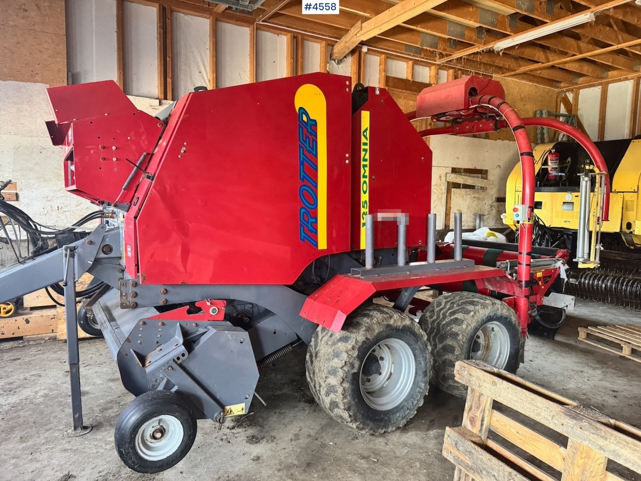 Approx. 2010 FeraBoli Omnia 125 Round Baler - Hay and forage equipment: picture 3 Approx. 2010 FeraBoli Omnia 125 Round Baler - Hay and forage equipment: picture 3