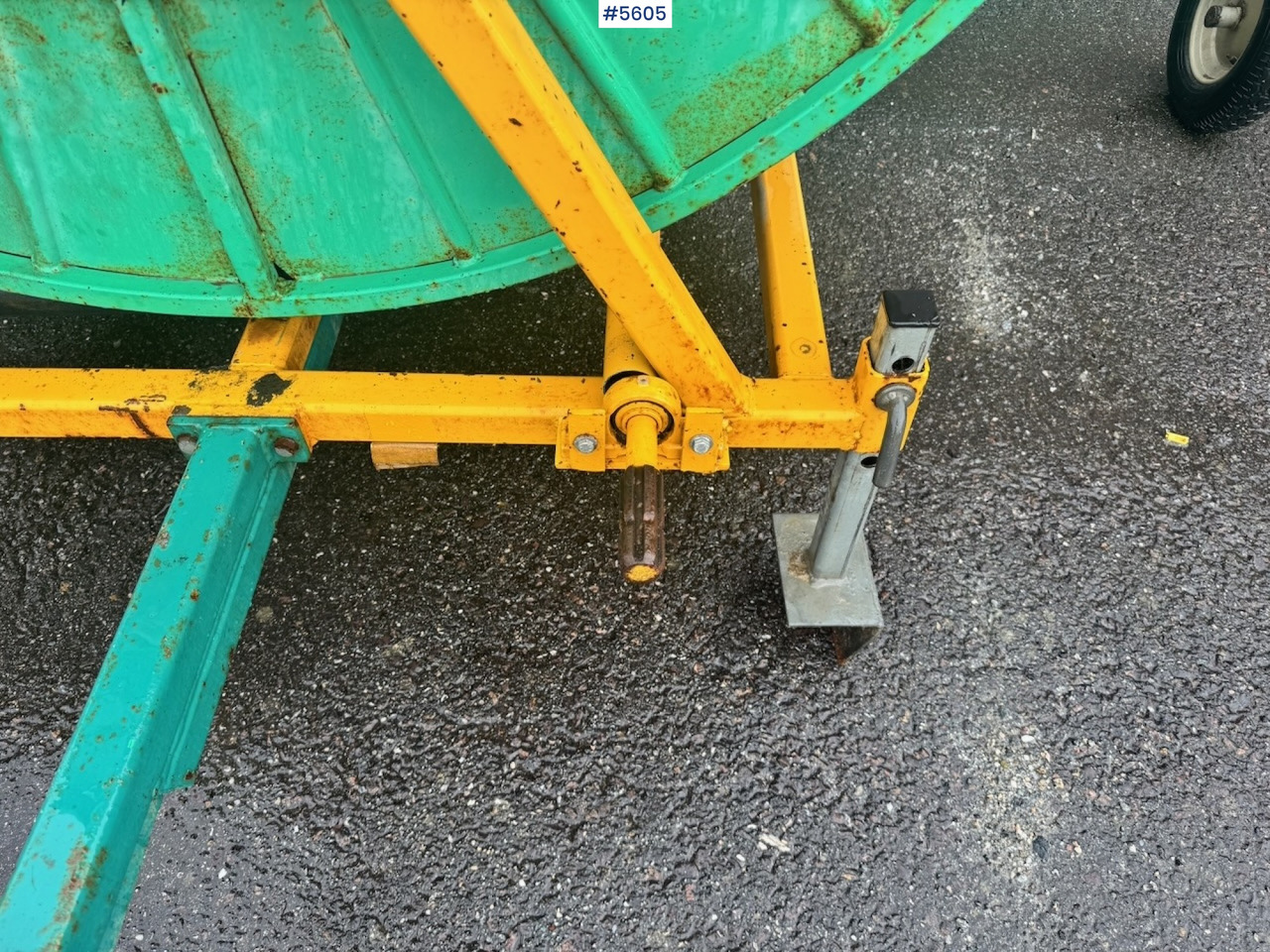 Sprayer Bording 1T Watering Wagon: picture 7