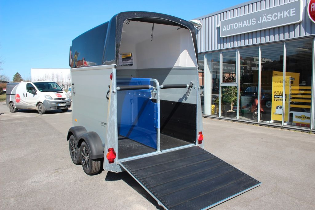 Humbaur XANTHOS AERO 2400 Sattelkammer 100KMH Pferdeanhä - Horse trailer: picture 5 Humbaur XANTHOS AERO 2400 Sattelkammer 100KMH Pferdeanhä - Horse trailer: picture 5