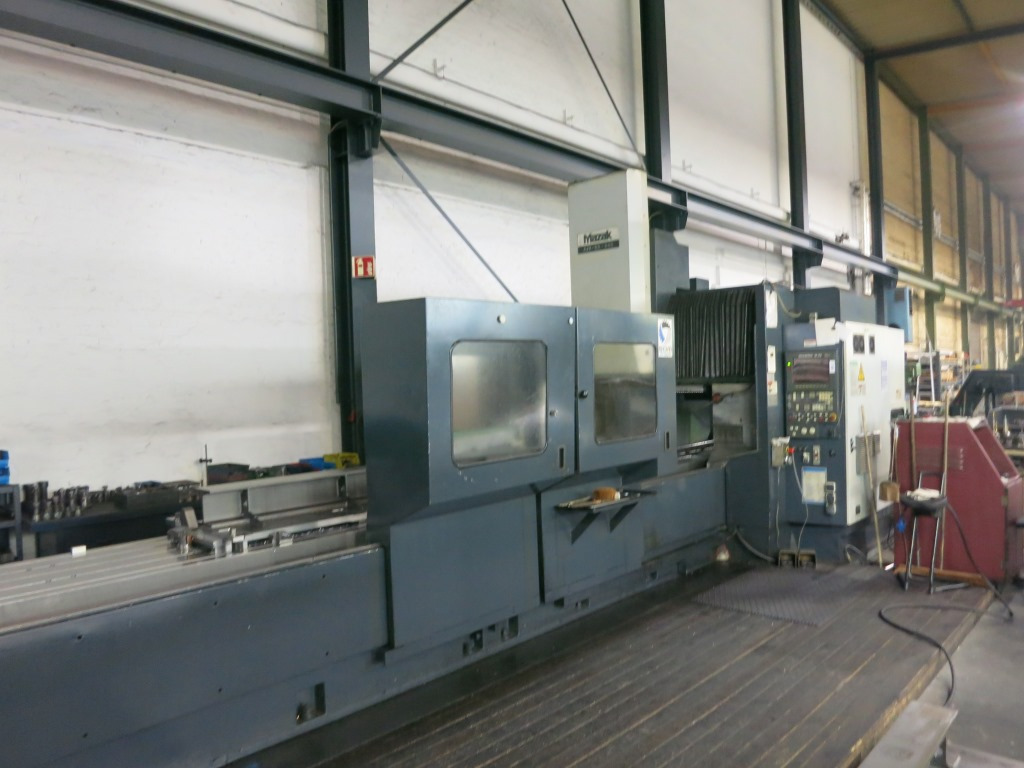 MAZAK AJV-35/240 - Milling machine: picture 3 MAZAK AJV-35/240 - Milling machine: picture 3