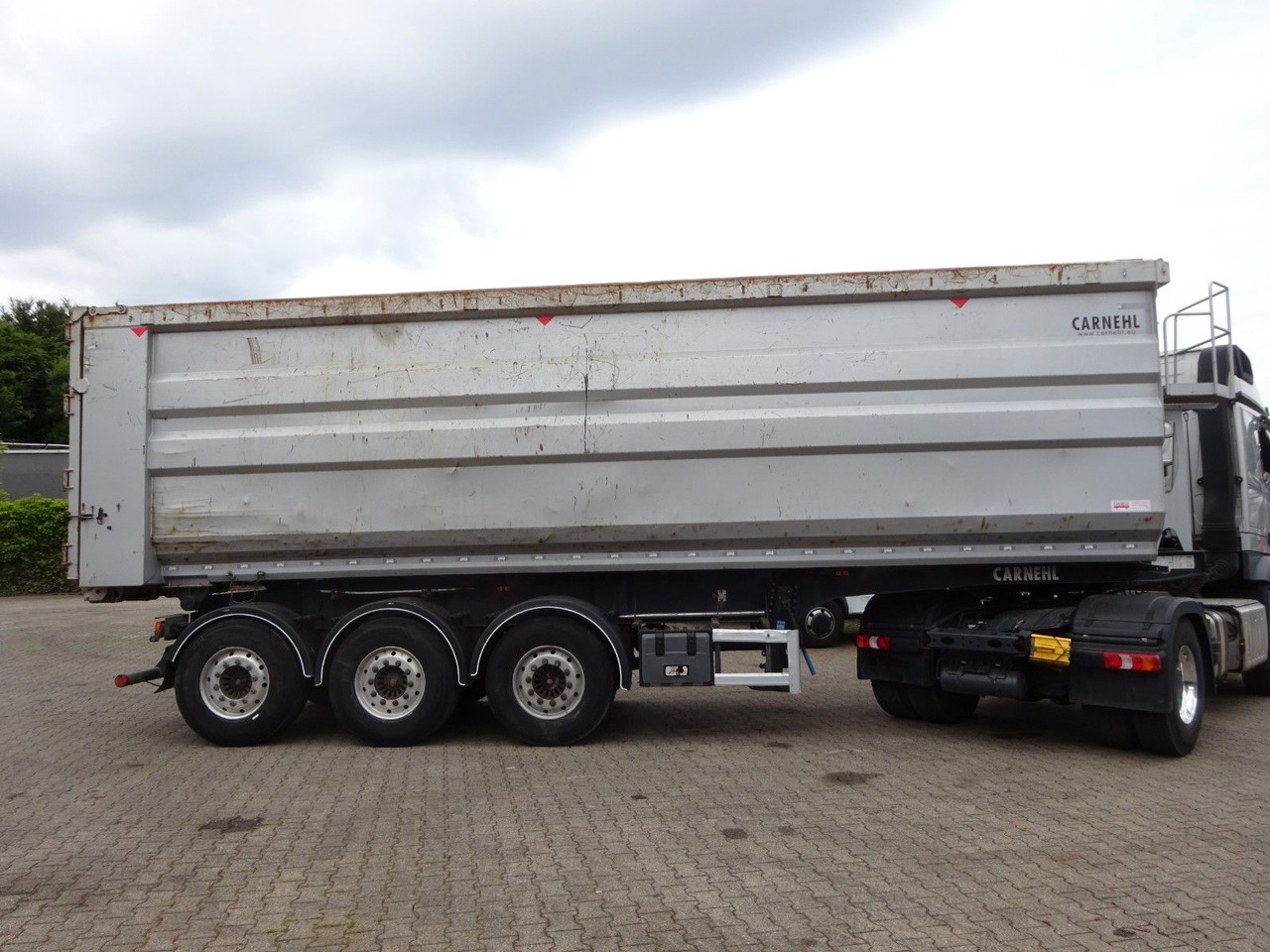 Carnehl Kipp Auflieger aus Stahl mit 3 Achsen 50 Kubik - Tipper semi-trailer: picture 2 Carnehl Kipp Auflieger aus Stahl mit 3 Achsen 50 Kubik - Tipper semi-trailer: picture 2