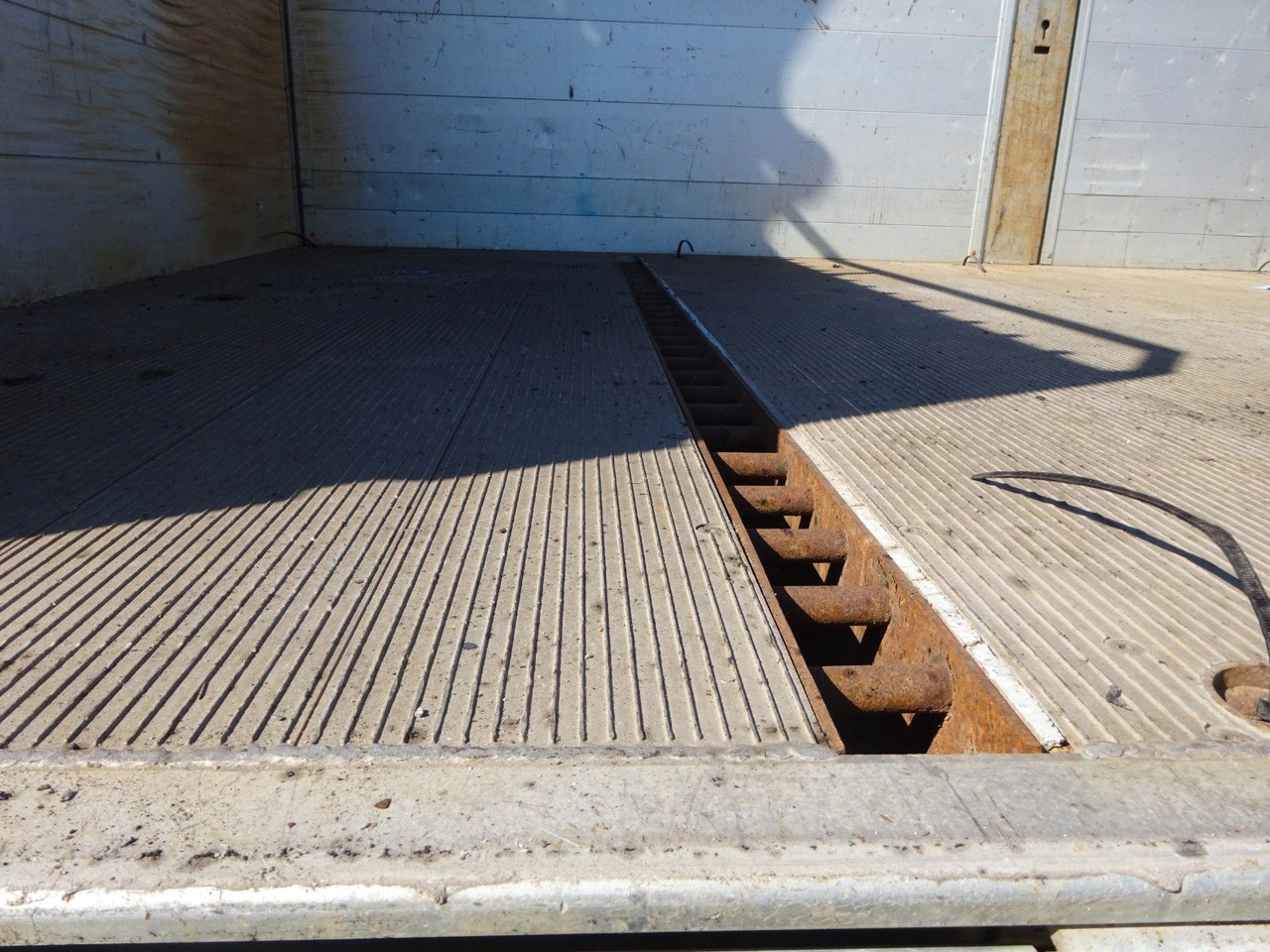 New Crane truck Volvo FMX 540 Pritsche + PK 33002 Kran 6x2: picture 10