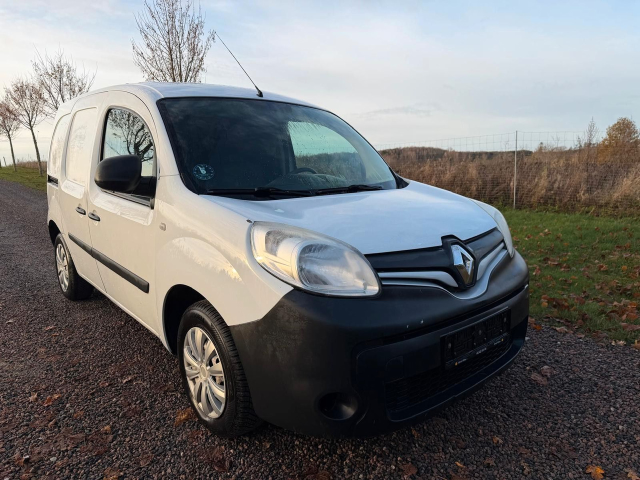 Renault Kangoo Rapid Basis - Passenger van: picture 1 Renault Kangoo Rapid Basis - Passenger van: picture 1