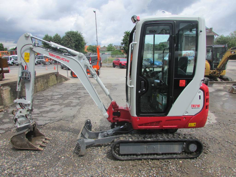 Takeuchi TB 216 V4 Minibagger 28.000 EUR - Mini excavator: picture 1 Takeuchi TB 216 V4 Minibagger 28.000 EUR - Mini excavator: picture 1