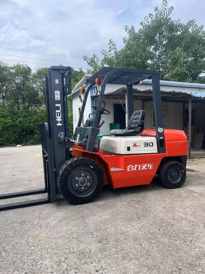 Heli K30 - Forklift: picture 4 Heli K30 - Forklift: picture 4
