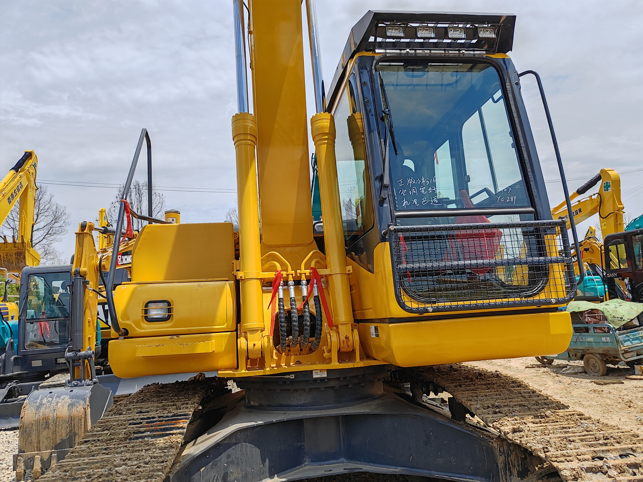 Crawler excavator KOMATSU PC160: picture 9 Crawler excavator KOMATSU PC160: picture 9