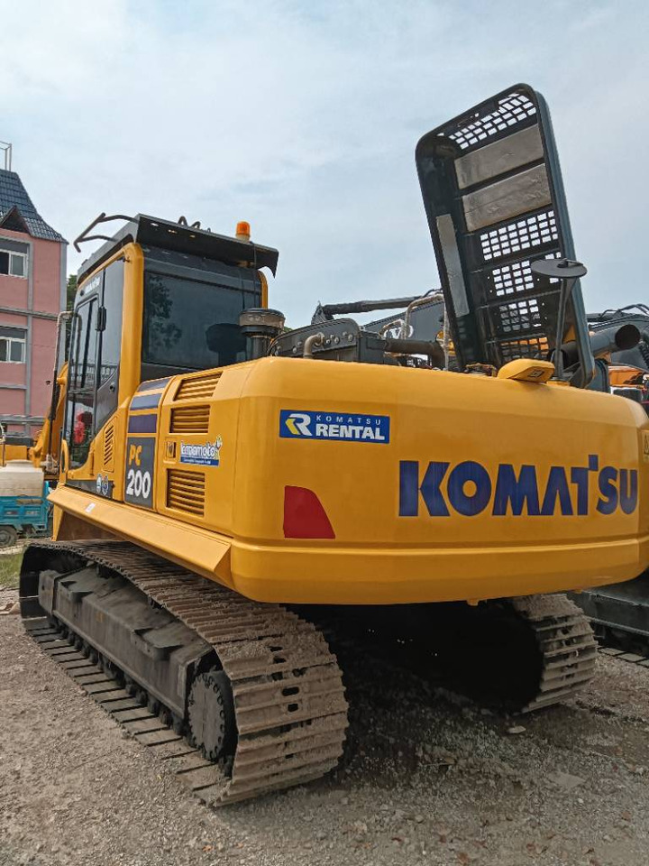 Komatsu PC 200-8 - Crawler excavator: picture 3 Komatsu PC 200-8 - Crawler excavator: picture 3