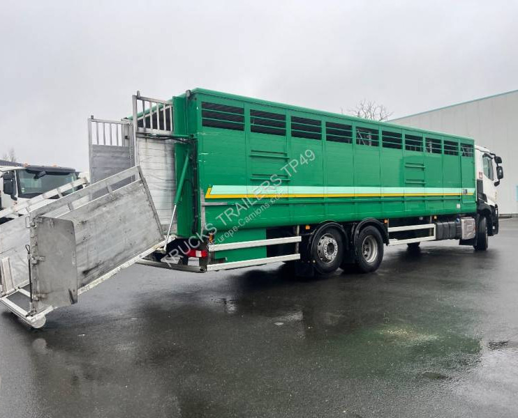 Renault C-Series 460 - Livestock truck: picture 4 Renault C-Series 460 - Livestock truck: picture 4
