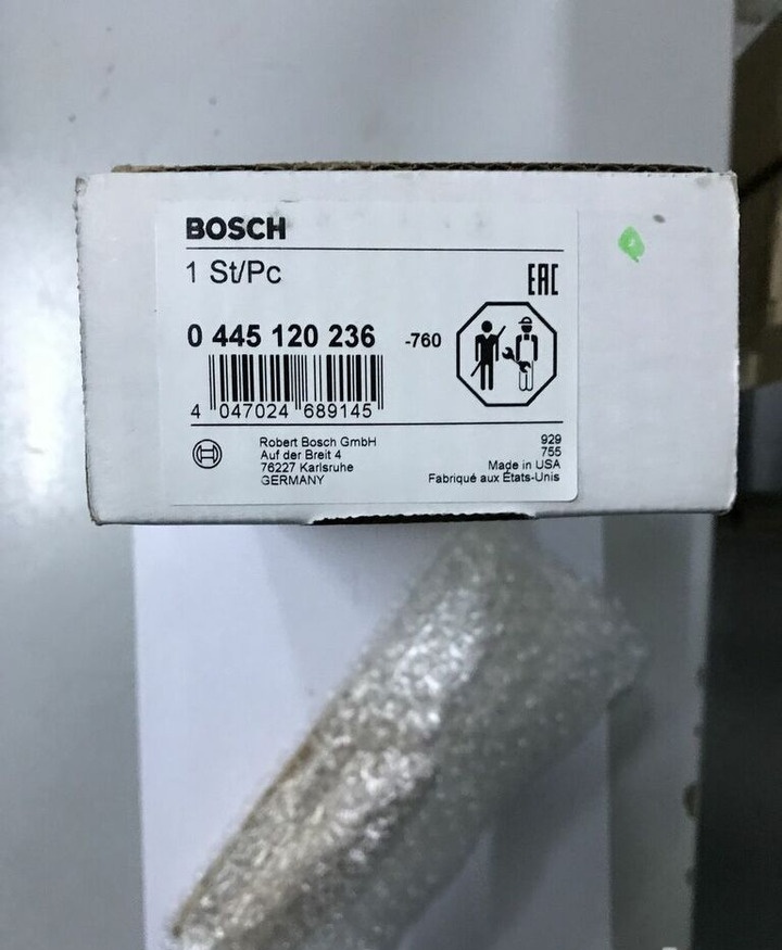 Bosch 2018 84346812 Cummins KOMATSU-KZZ-CUMMINS - Injector for Backhoe loader: picture 1 Bosch 2018 84346812 Cummins KOMATSU-KZZ-CUMMINS - Injector for Backhoe loader: picture 1