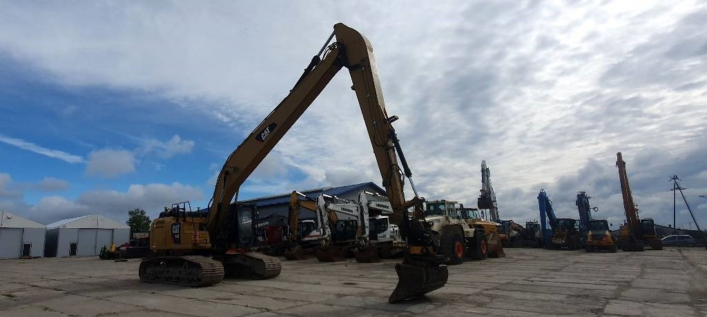 CAT 330 FLN - Excavator: picture 2 CAT 330 FLN - Excavator: picture 2
