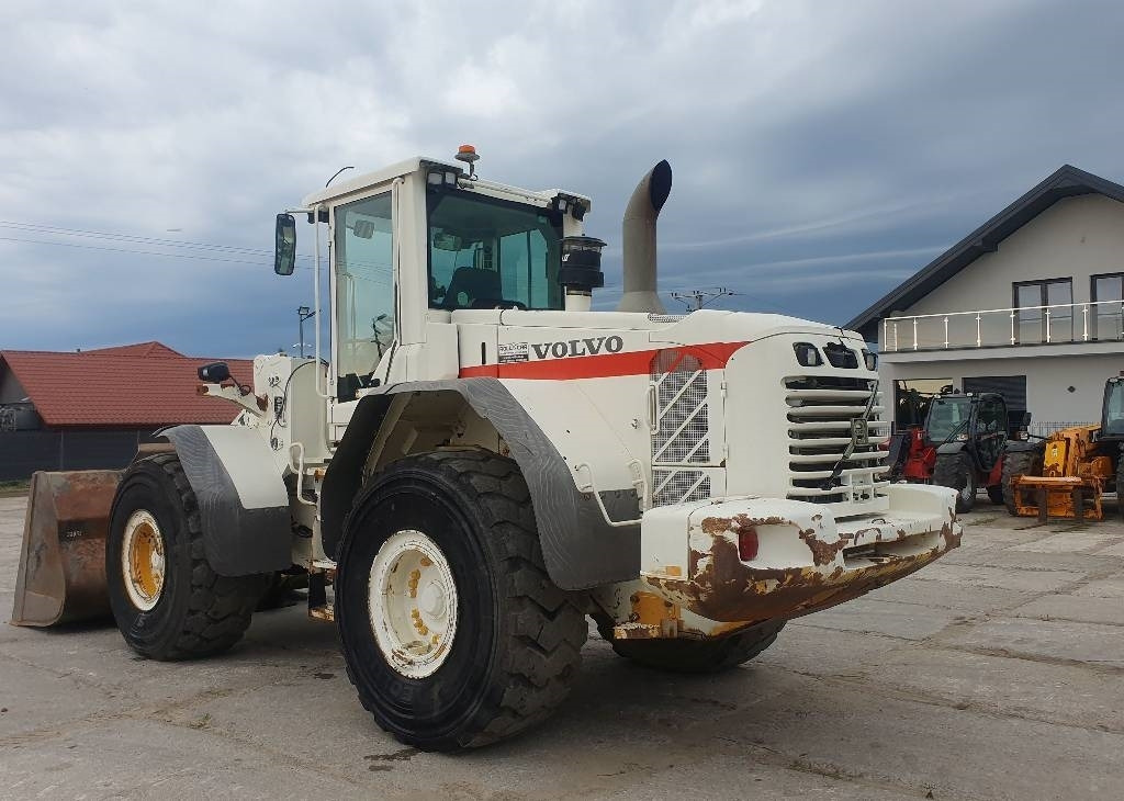 Volvo L 110 F - Wheel loader: picture 2 Volvo L 110 F - Wheel loader: picture 2