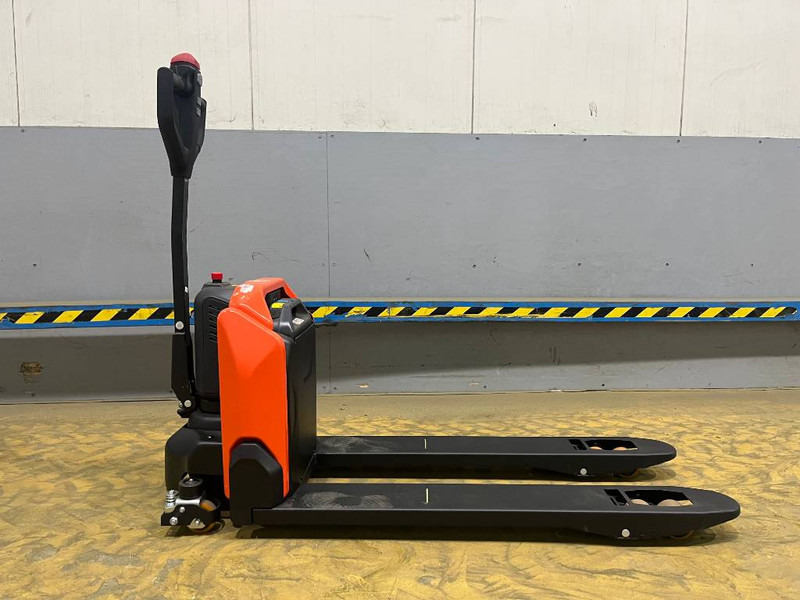 Toyota LHE 130 BT Tyro - Pallet truck: picture 2 Toyota LHE 130 BT Tyro - Pallet truck: picture 2