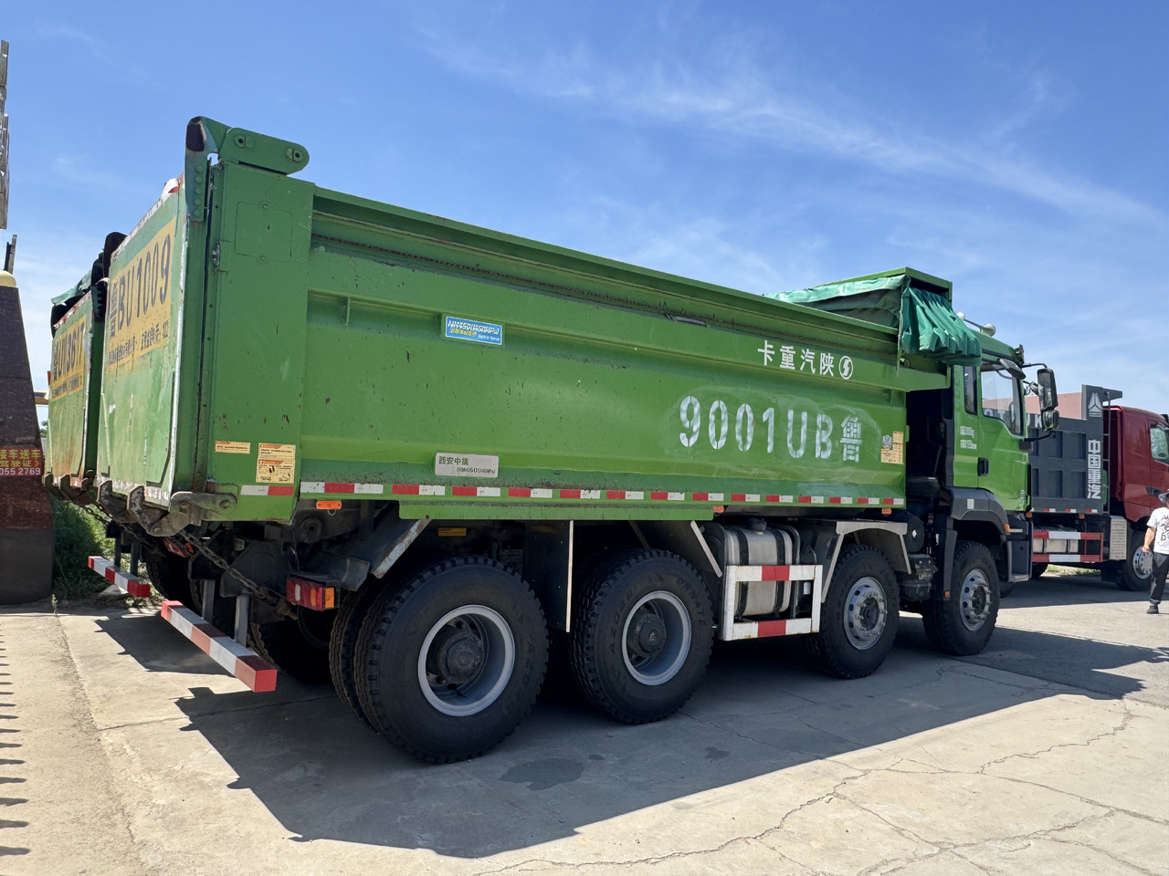 SHACMAN  - Cab chassis truck: picture 4 SHACMAN  - Cab chassis truck: picture 4