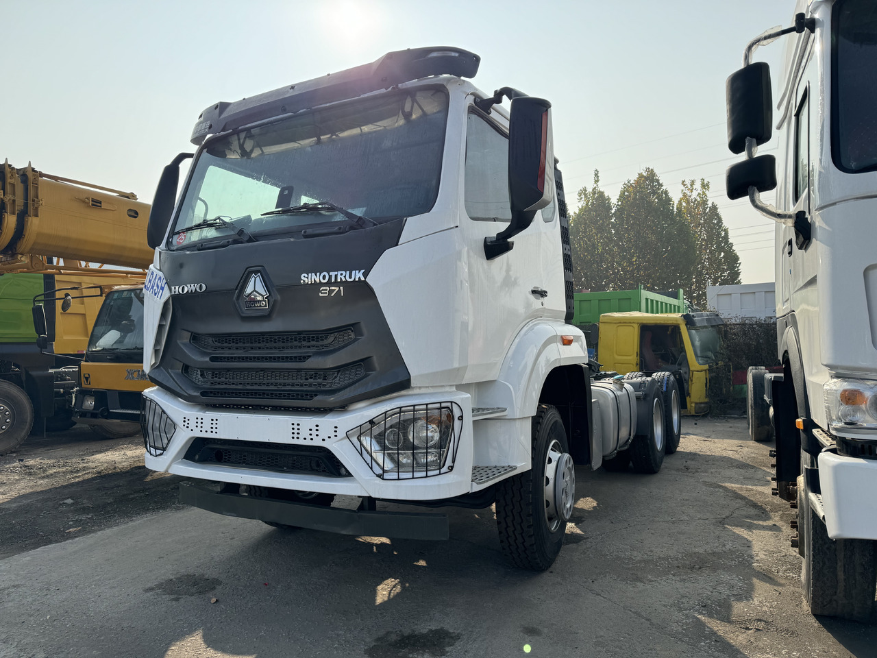 SINOTRUCK HOWO - Tractor unit: picture 2 SINOTRUCK HOWO - Tractor unit: picture 2