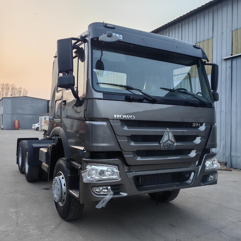 SINOTRUCK HOWO - Tractor unit: picture 3 SINOTRUCK HOWO - Tractor unit: picture 3