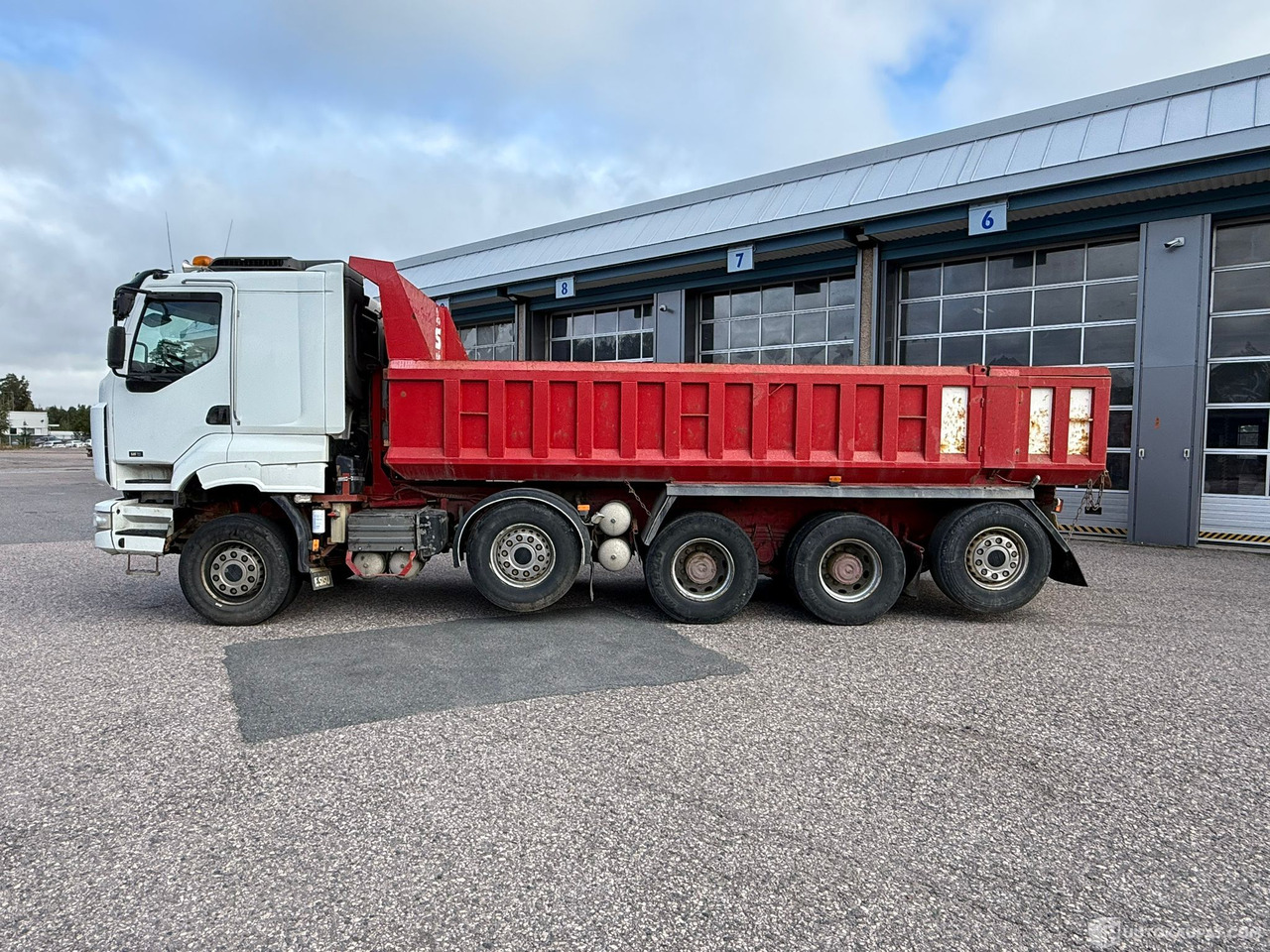 Sisu C600 E15M KA-KKA-10X4/259+166+137+136 15200cm3, 2008, Espoo - Truck: picture 2 Sisu C600 E15M KA-KKA-10X4/259+166+137+136 15200cm3, 2008, Espoo - Truck: picture 2