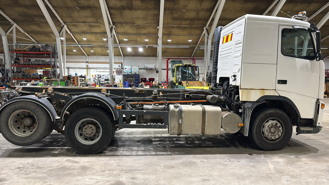 Volvo 12.1, 2005, Sipoo - Truck: picture 2 Volvo 12.1, 2005, Sipoo - Truck: picture 2