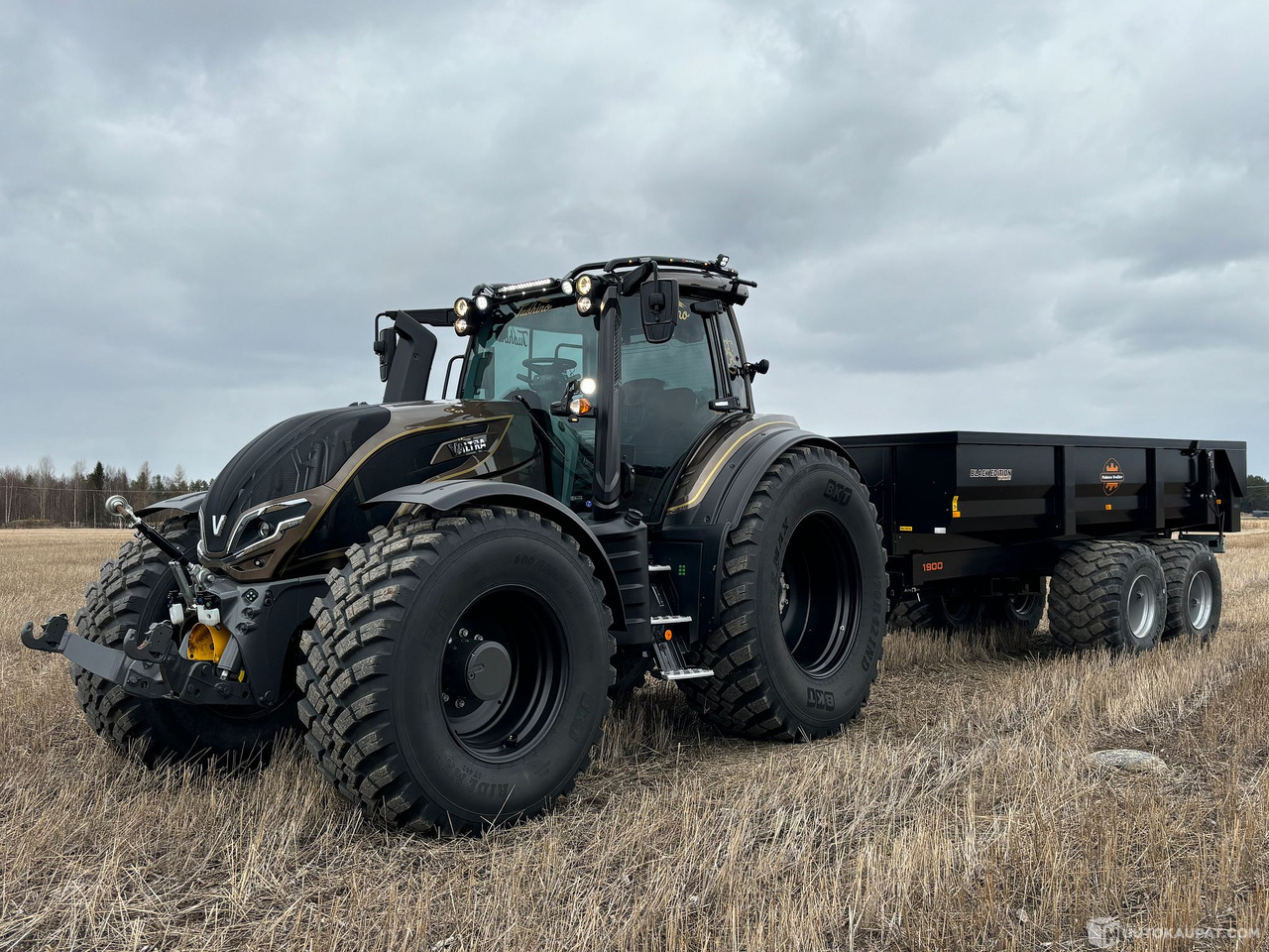 Valtra T 195 + Palmse Trailer, 2024 Tästä kylän komein yhdistelmä!, Kempele - Farm tractor: picture 1 Valtra T 195 + Palmse Trailer, 2024 Tästä kylän komein yhdistelmä!, Kempele - Farm tractor: picture 1