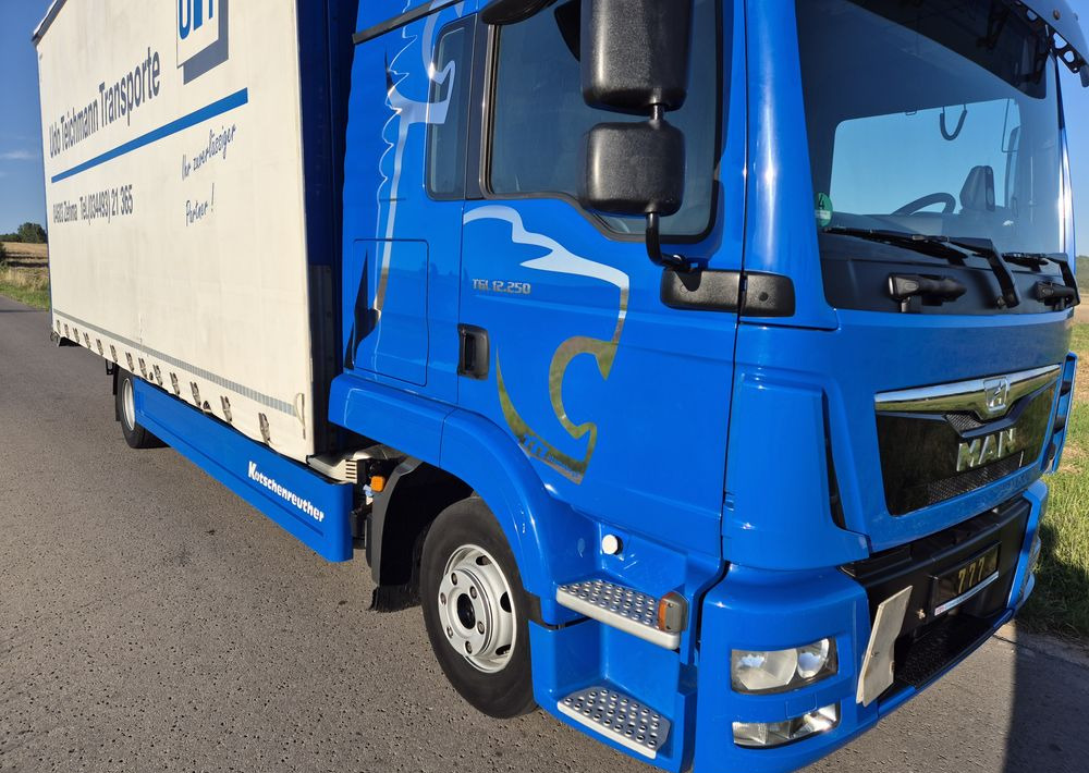 MAN TGL 12.250 cena za ZESTAW TANDEM UNIKAT przebieg z Niemiec MANUAL HAK / EURO 6 / przyczepa zestaw jumbo / opony 80% - Curtainsider truck: picture 4 MAN TGL 12.250 cena za ZESTAW TANDEM UNIKAT przebieg z Niemiec MANUAL HAK / EURO 6 / przyczepa zestaw jumbo / opony 80% - Curtainsider truck: picture 4