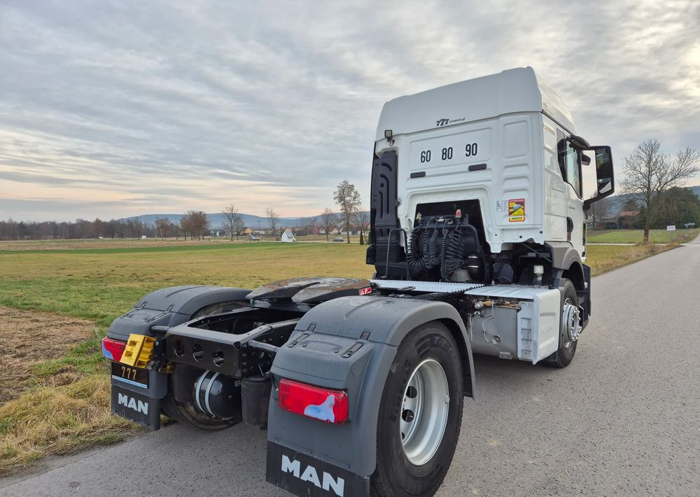 MAN TGS 18.470 NAUKA JAZDY STANDARD 4x2 / TGX 18.360 400 510 460 500 TOP STAN / ŚWIEŻO SPROWADZONY - Tractor unit: picture 3 MAN TGS 18.470 NAUKA JAZDY STANDARD 4x2 / TGX 18.360 400 510 460 500 TOP STAN / ŚWIEŻO SPROWADZONY - Tractor unit: picture 3