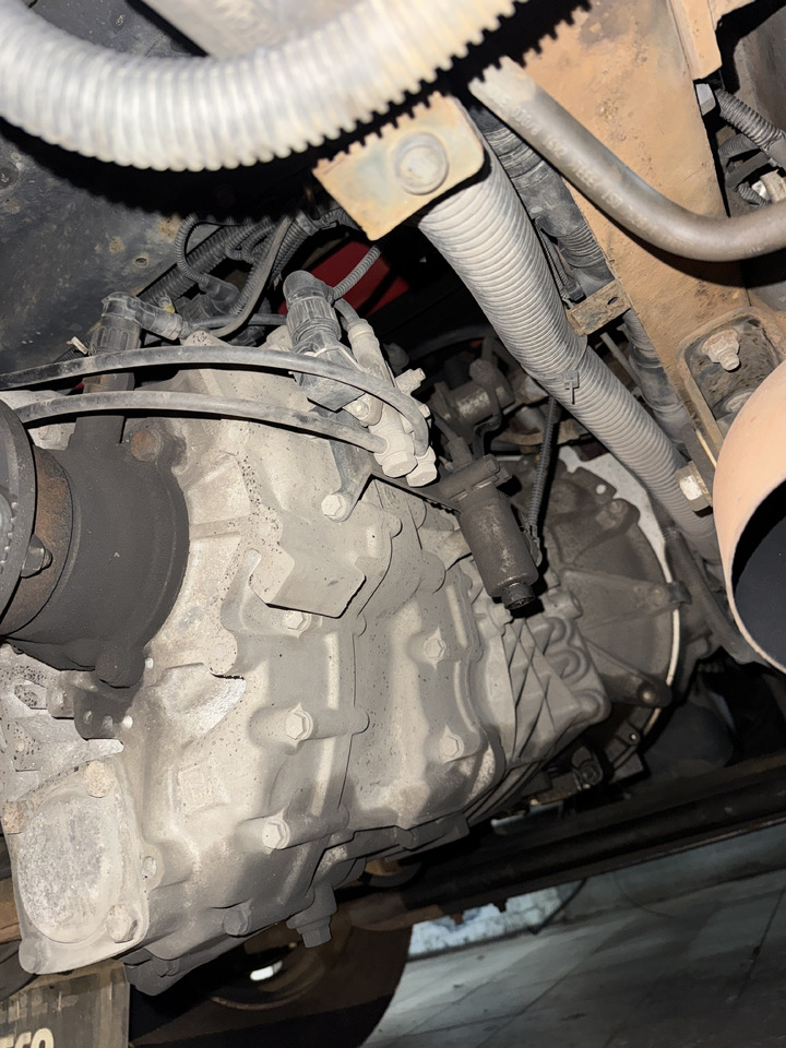 Iveco Eurocargo 9S75 - Gearbox: picture 1 Iveco Eurocargo 9S75 - Gearbox: picture 1