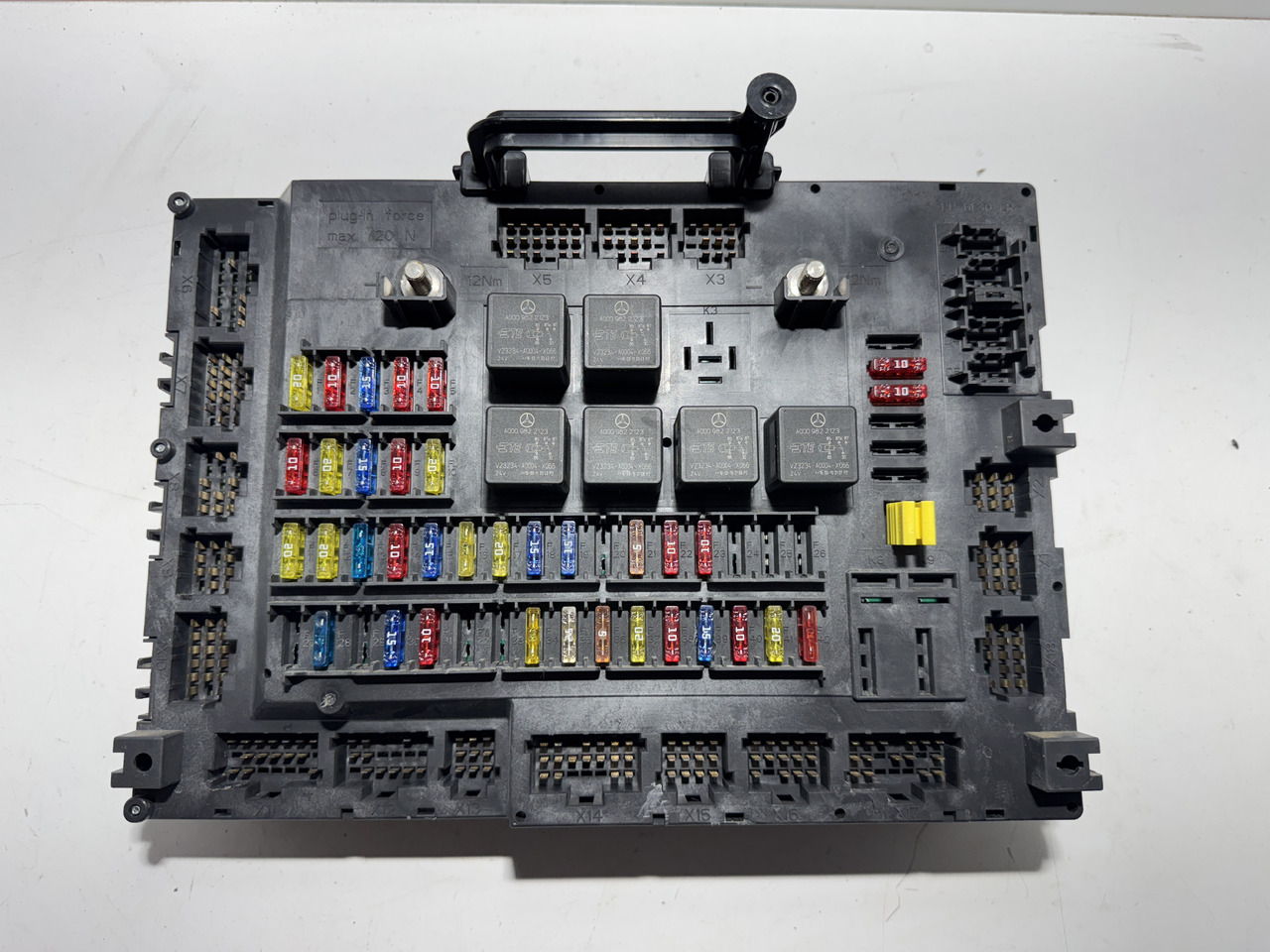 Mercedes Atego - Electrical system: picture 3 Mercedes Atego - Electrical system: picture 3