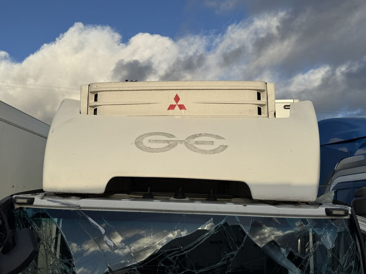 Mercedes-Benz Actros Antos Axor - Aerodynamics/ Spoiler for Truck: picture 2 Mercedes-Benz Actros Antos Axor - Aerodynamics/ Spoiler for Truck: picture 2