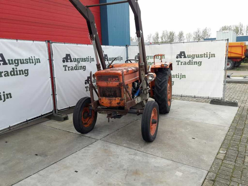 Fiat 450 - Farm tractor: picture 1 Fiat 450 - Farm tractor: picture 1