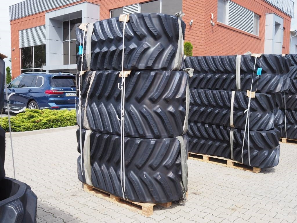 New Track for Agricultural machinery Case IH Magnum Rowtrac, New Holland T8 SmartTrax / 30": picture 7 New Track for Agricultural machinery Case IH Magnum Rowtrac, New Holland T8 SmartTrax / 30": picture 7