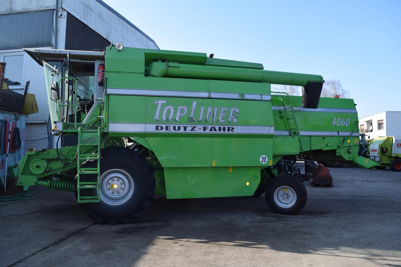 Deutz-Fahr 4060 TopL. - Combine harvester: picture 1 Deutz-Fahr 4060 TopL. - Combine harvester: picture 1