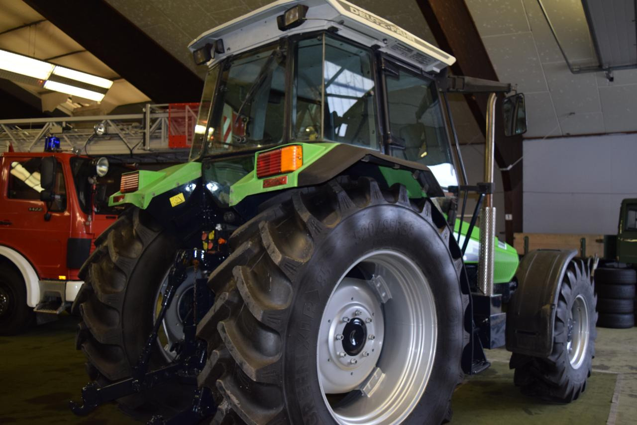 Farm tractor Deutz-Fahr Agrostar 6.08: picture 7
