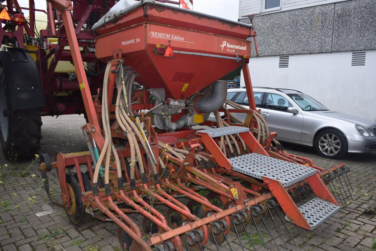 Kverneland Accord Pneumatic DA - Seed drill: picture 2 Kverneland Accord Pneumatic DA - Seed drill: picture 2