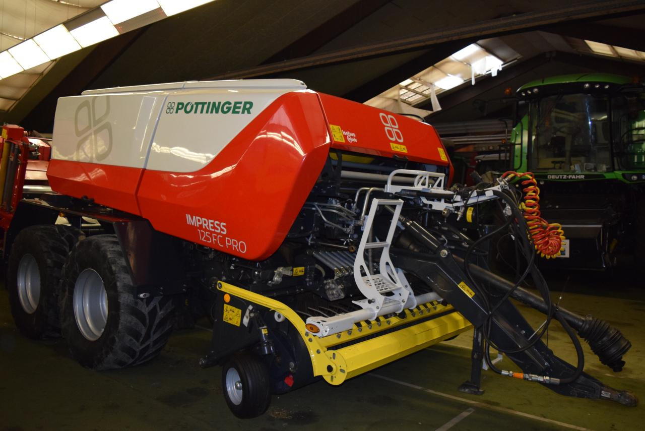 Pöttinger Impress 125 FC Pro *Press-Wickelkombinationen* - Round baler: picture 2 Pöttinger Impress 125 FC Pro *Press-Wickelkombinationen* - Round baler: picture 2
